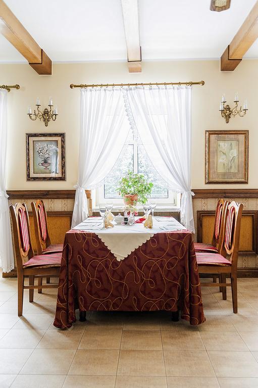 Uroczysko Bed & Breakfast Jastrowie Luaran gambar